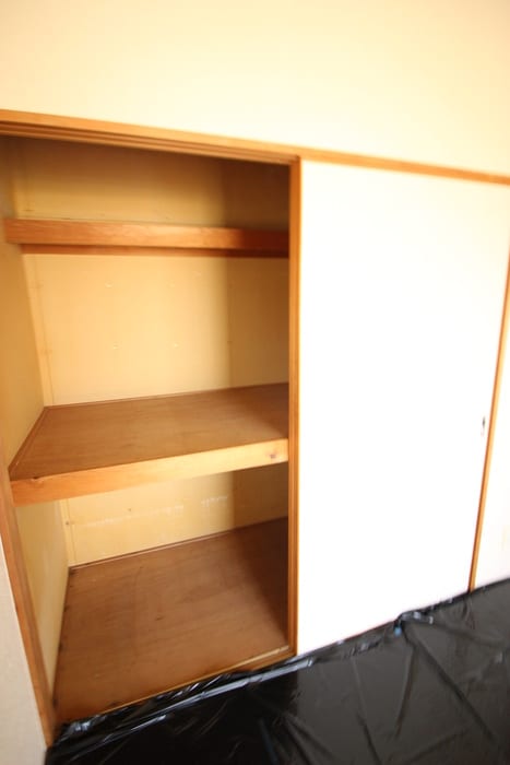 収納 ロイヤルヒルズ柳生２