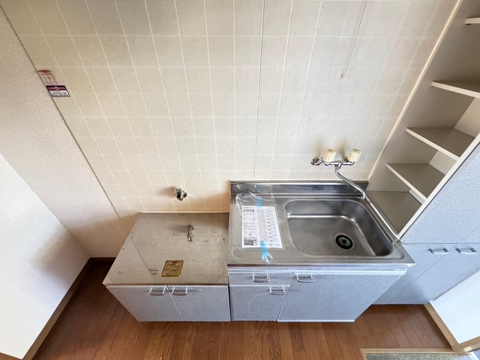 廊下 ノ－ブルカ－サ稲船