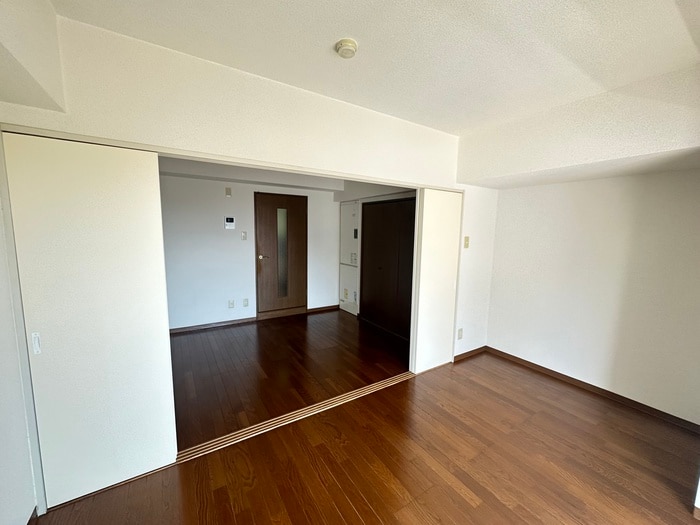 居室 ロイヤルアネックス連坊