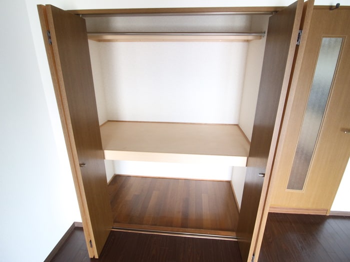 収納 ロイヤルアネックス連坊