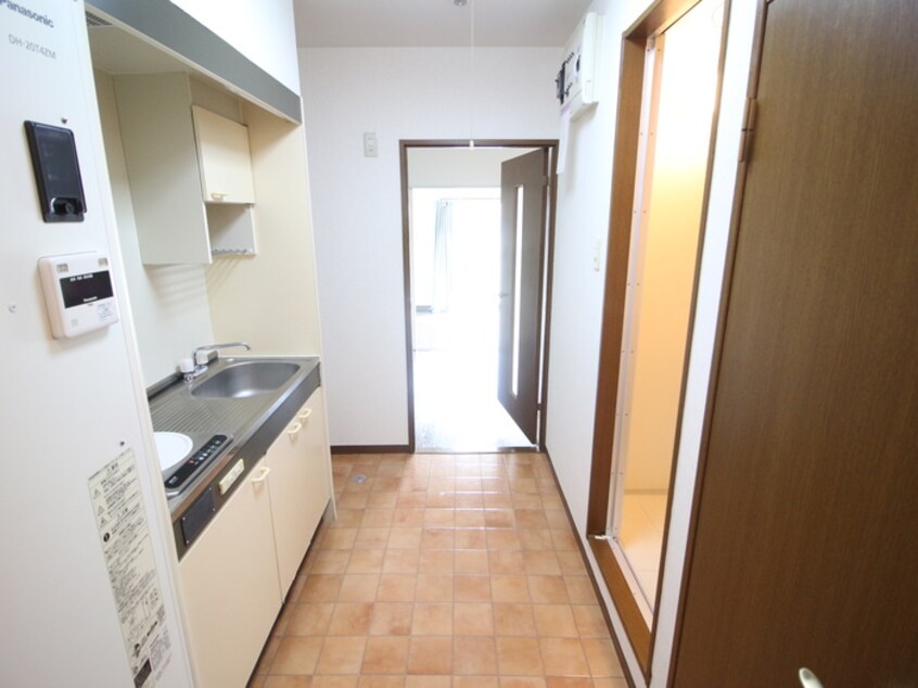 廊下 ロイヤルアネックス連坊