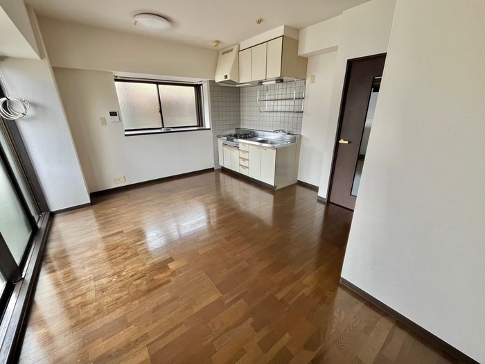 居室 ロイヤルヒルズ台原Ⅰ