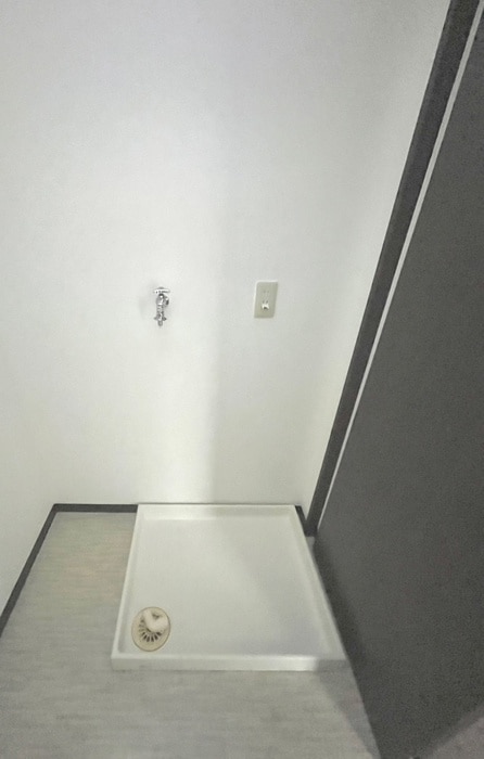 洗濯機置場 ロイヤルヒルズ台原Ⅰ