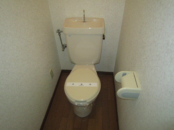 トイレ キャステ－ル砂押３