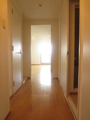 廊下 コ－ジ－コ－トこもれび館