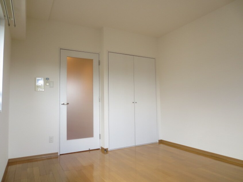 居室 コ－ジ－コ－トひだまり館