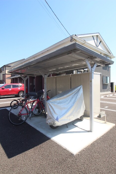 駐輪場 ガルテン山王伍番館