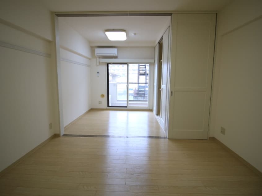 居室 アルデール南鍛冶町