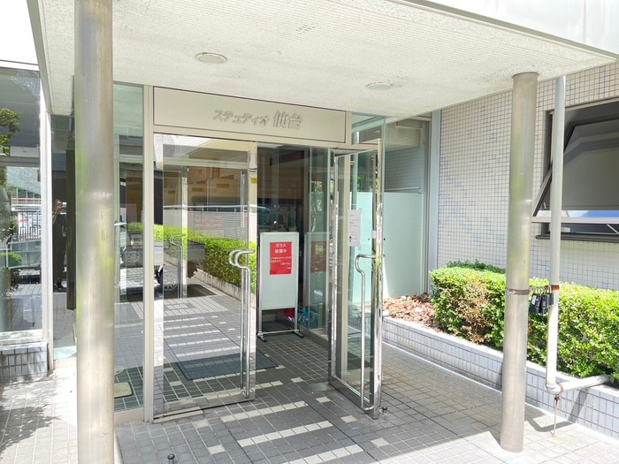エントランス部分 ステュディオ仙台