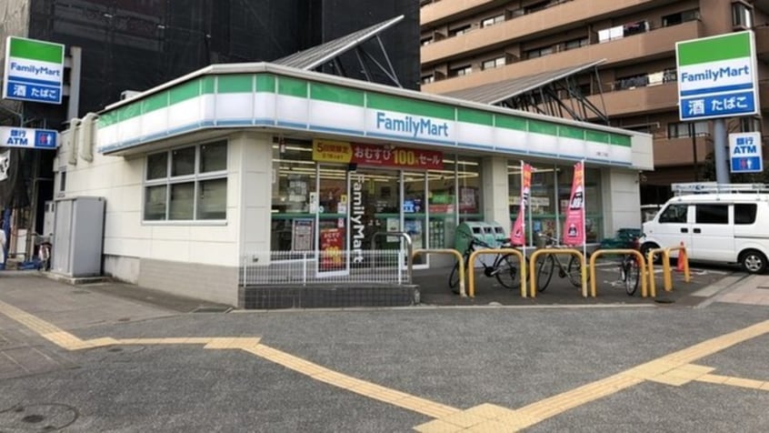 ファミリーマート五橋店(コンビニ)まで290m ステュディオ仙台