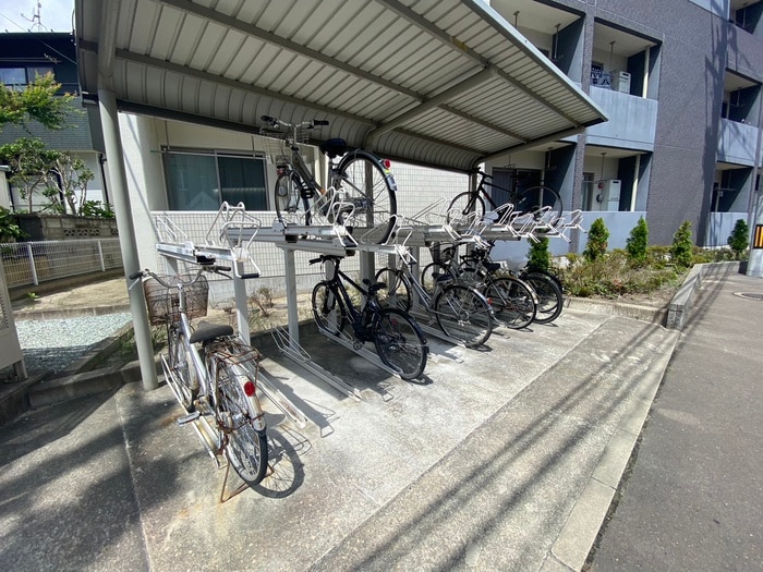 駐輪場 アビタシオン・ボヌール