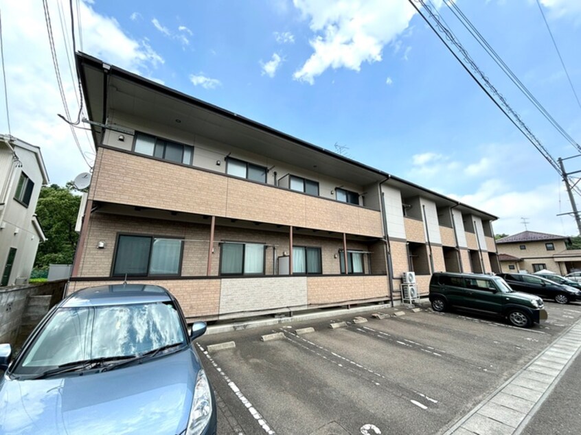 エントランス部分 アム－ルせせらぎ
