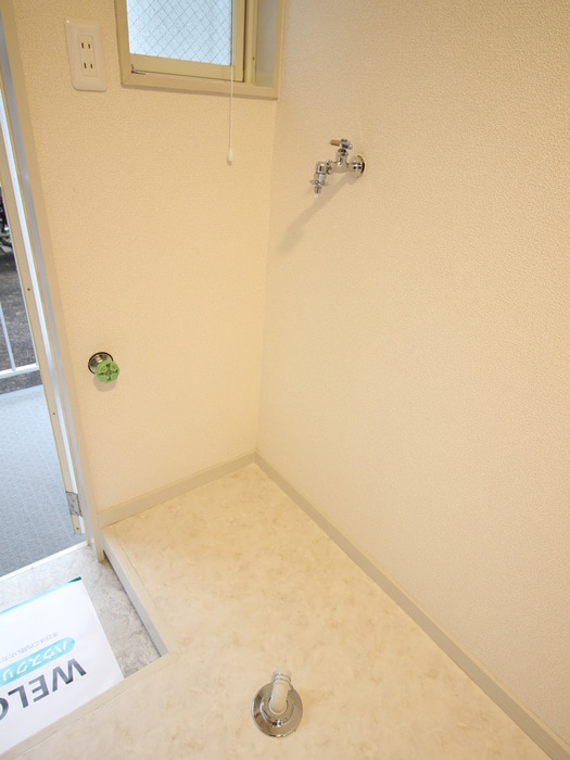 洗濯機置場 ハイネスＡ