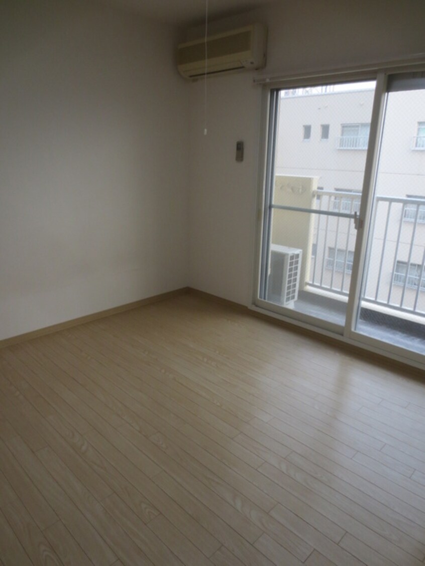 居室 イ－グルハイツ宮千代