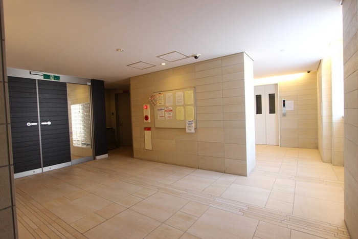 エントランス部分 ヴィラマ－ル河原町