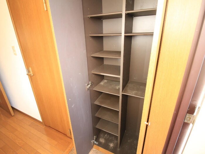 靴箱 上杉五番館