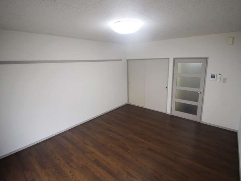 居室 ショ－ケ－上杉一号館