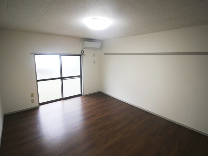 居室 ショ－ケ－上杉一号館