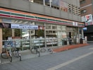 ファミリーマート五橋二丁目店(コンビニ)まで155m グランカーサ仙台五橋