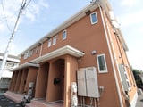 ファミーユ南材