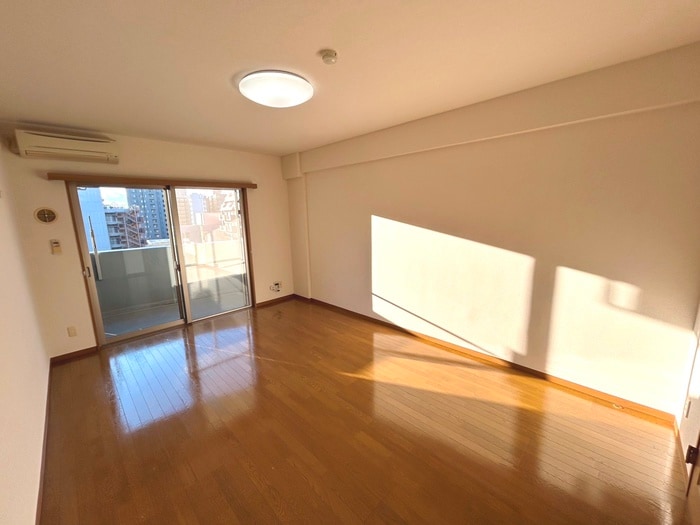 居室 アニバ－サリ－第九木町通