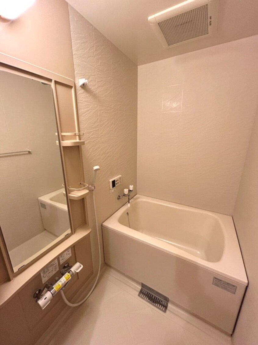 バス／シャワールーム等 アニバ－サリ－第九木町通