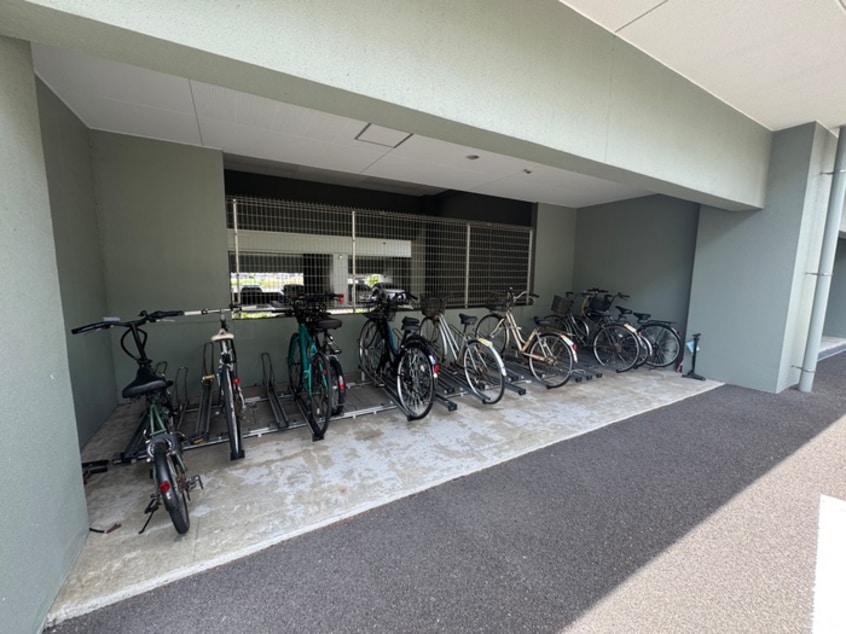 駐輪場 ﾃﾞｨ-ｸﾚｽﾄ太子堂駅前Ｅａｓｔ