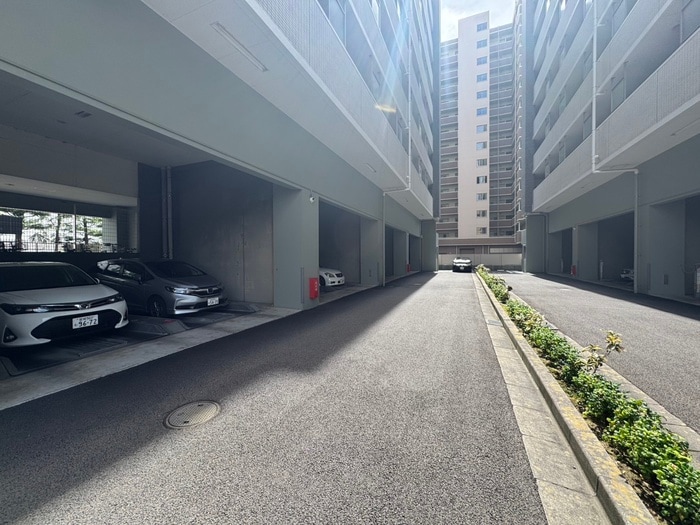 駐車場 ﾃﾞｨ-ｸﾚｽﾄ太子堂駅前Ｅａｓｔ