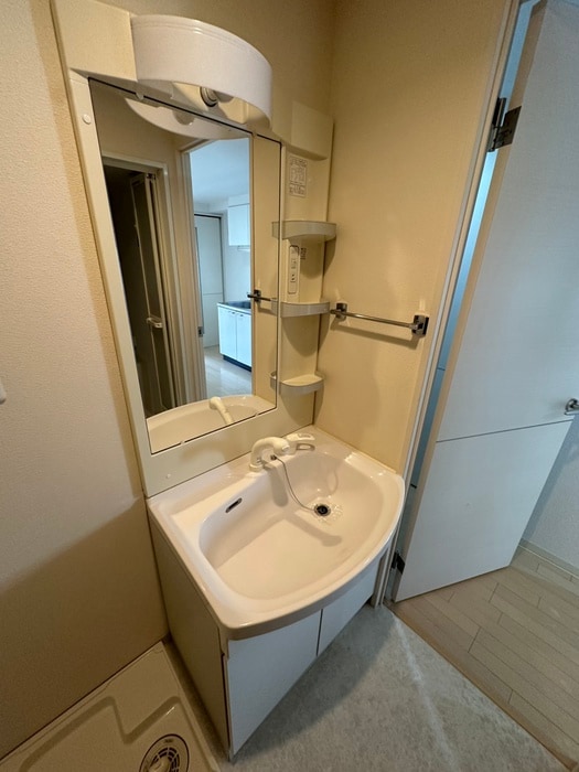 洗面 サンヴァ－リオ新田駅前Ⅶ