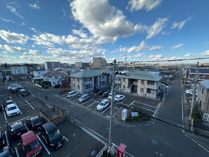 室内からの展望 サンヴァ－リオ新田駅前Ⅶ