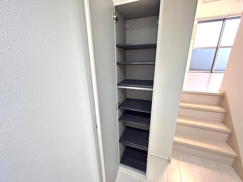 靴箱 ソレイユ仙台