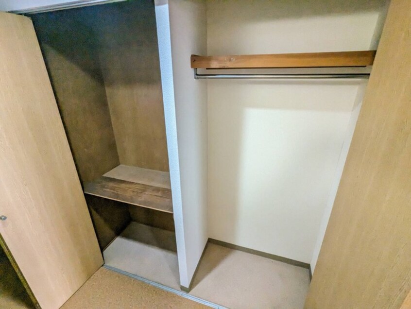 収納 エスペランス日泉