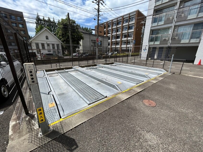 駐車場 ヴィア－レ北目町