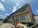山月荘の外観