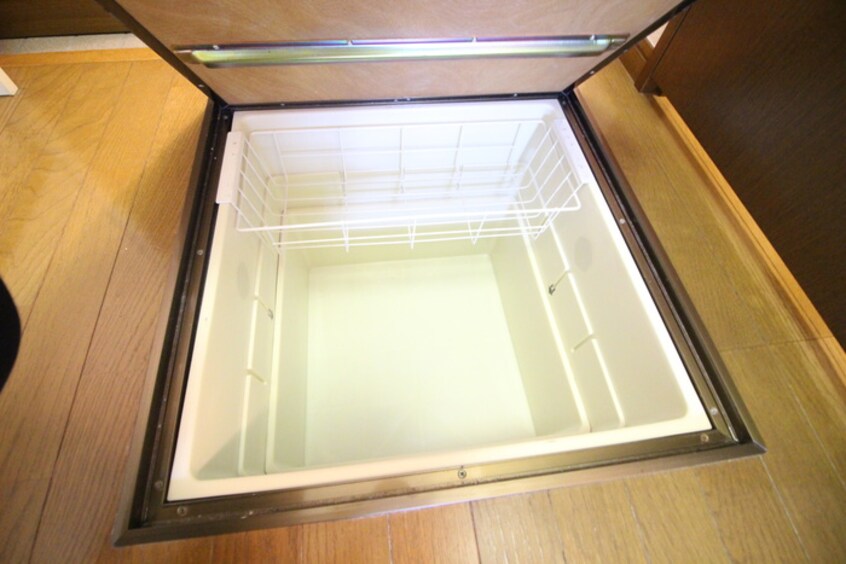 収納 ル－メスト原町