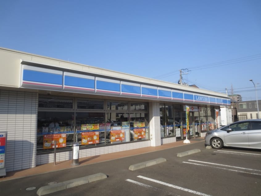ローソン(コンビニ)まで450m comfortable