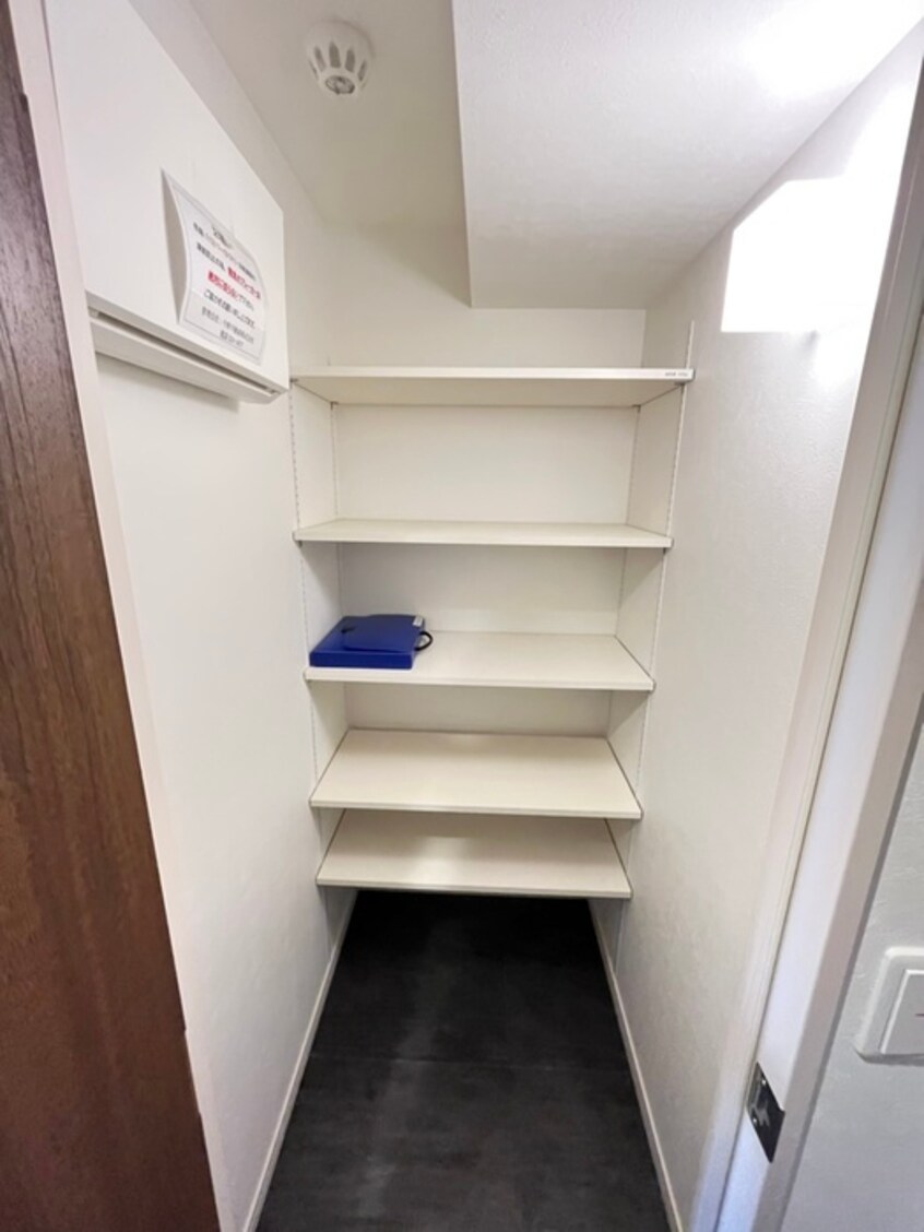 靴箱 第二桃李園ビル
