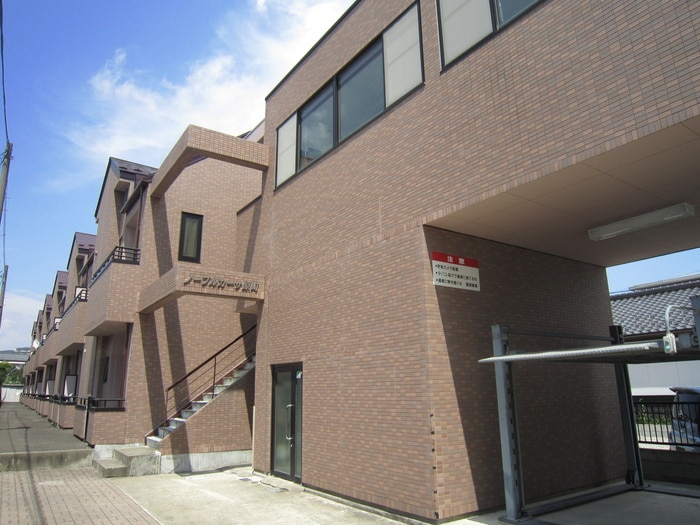 エントランス部分 ノーブルカーサ原町