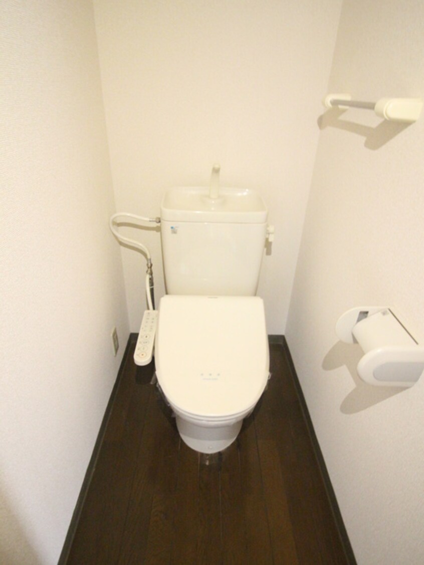 トイレ フォレスタはちまん