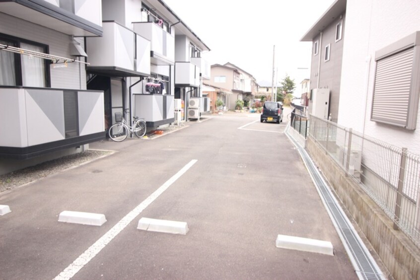 駐車場 パークカメリアＢ棟