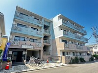 メゾン・ド・トラジェ