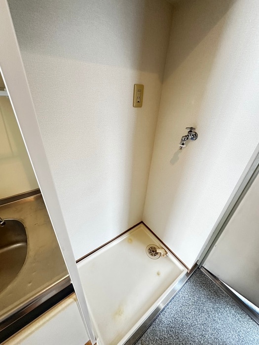 洗濯機置場 メゾン・ド・トラジェ