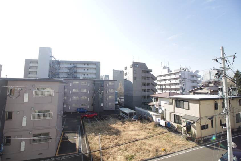 室内からの展望 アゼリアハイツ