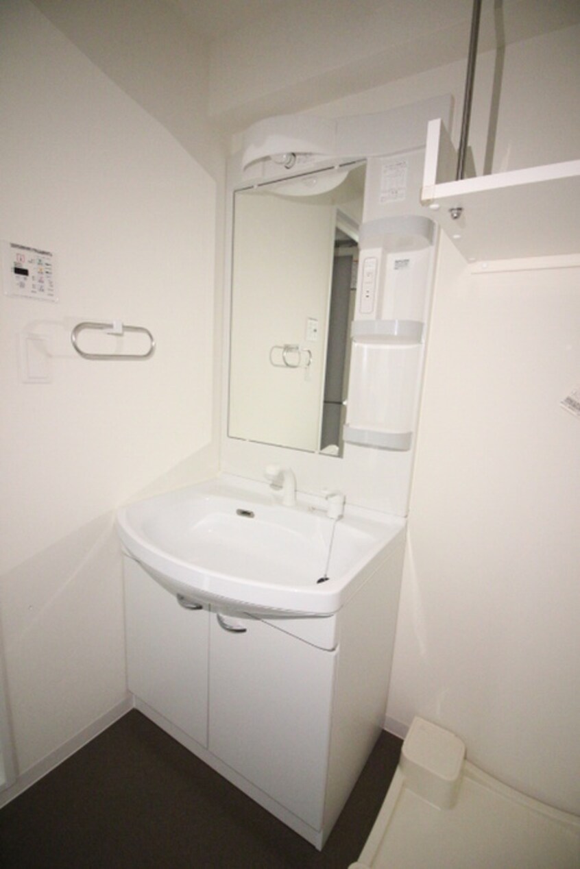 洗面 ルミエール日泉