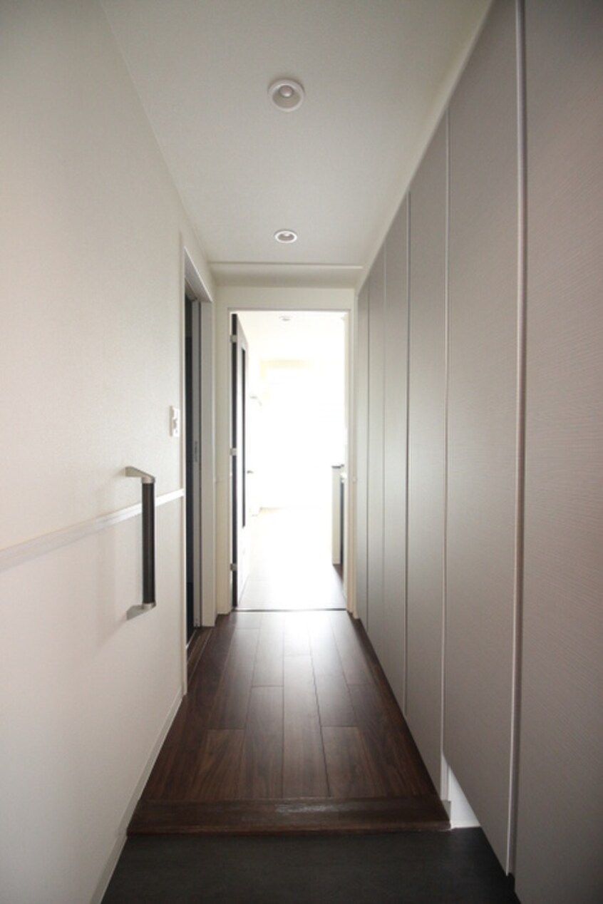 廊下 ルミエール日泉