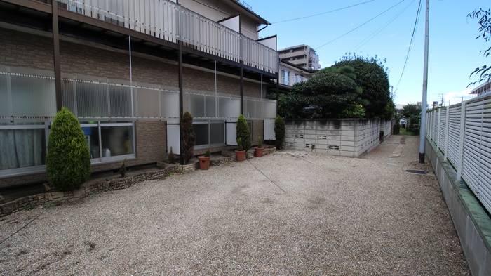 駐車場 アンジュ花京院