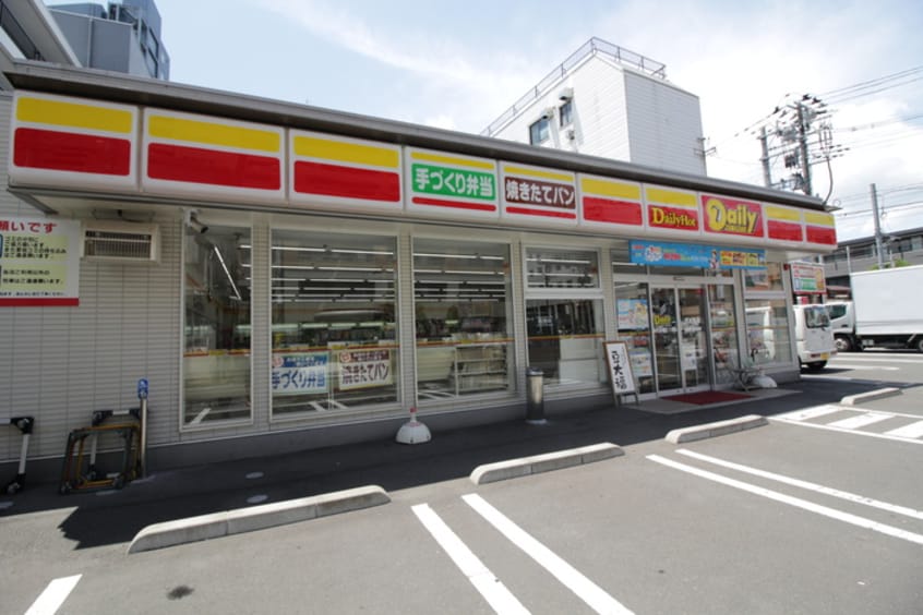 デイリーヤマザキ　仙台花京院2丁目店(コンビニ)まで80m アンジュ花京院