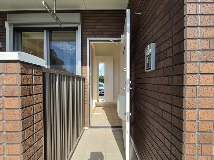 玄関 HIRCH　HOUSE　C