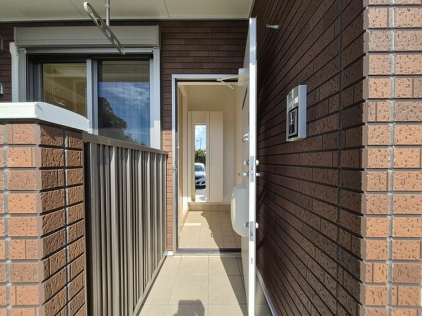 玄関 HIRCH　HOUSE　C