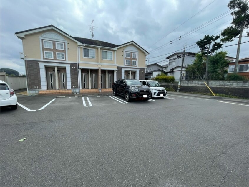 駐車場 サングレイス